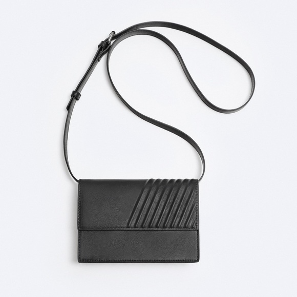 NWOT. Zara Man Black Embossed Mini Crossbody Bag. - Picture 1 of 8